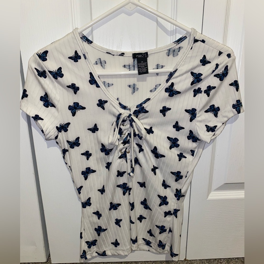 rue21 white butterfly top